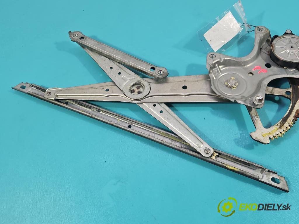 Lexus NX I 2014-2021 2.5 16V 155 hp automatic 114 kW 2494 cm3 5- mechanismus stahování přední pravý 85710-78010