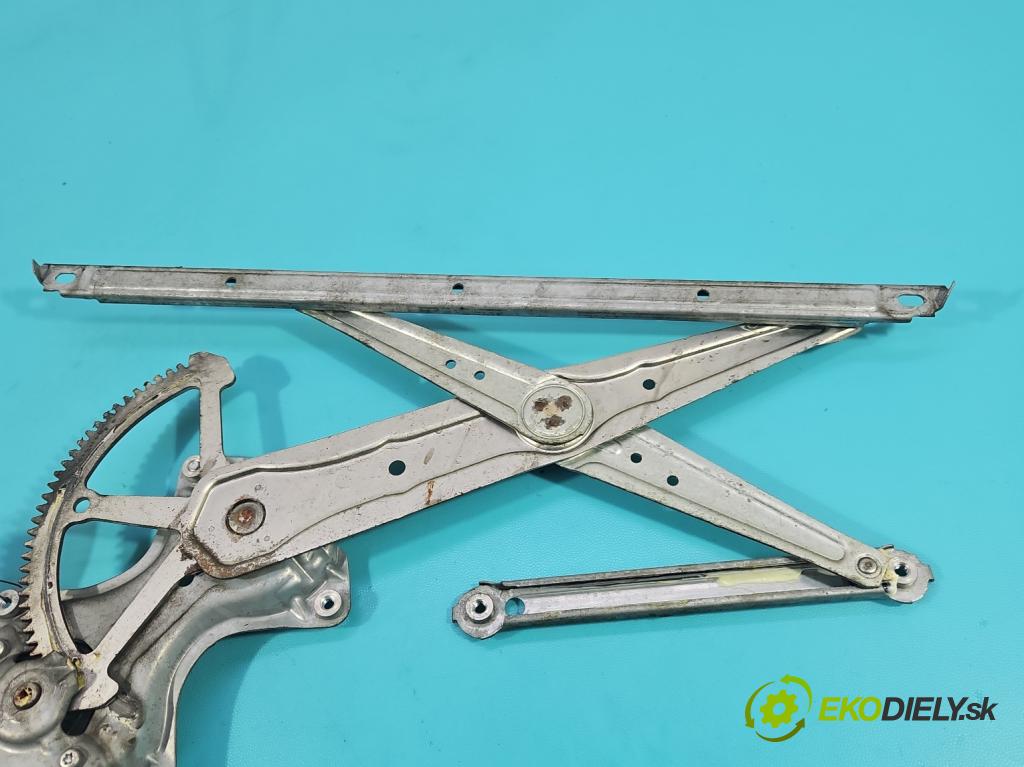 Lexus NX I 2014-2021 2.5 16V 155 HP automatic 114 kW 2494 cm3 5- mechanizmus okna zadné ľavý 85720-78020