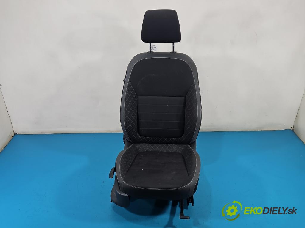 Skoda Fabia III 2014- 2021 1.0 TSI 95 hp manual 70 kW 999 cm3 5- Sedadlo pravý  (Sedadlo)