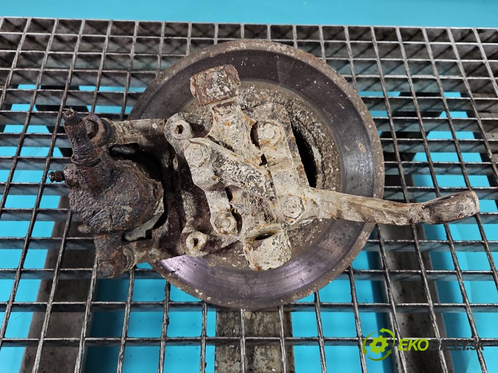 Polonez Truck 1.6 8V 87 HP manual 64 kW 1598 cm3 5- náboj pravé  (Náboj kolesa)