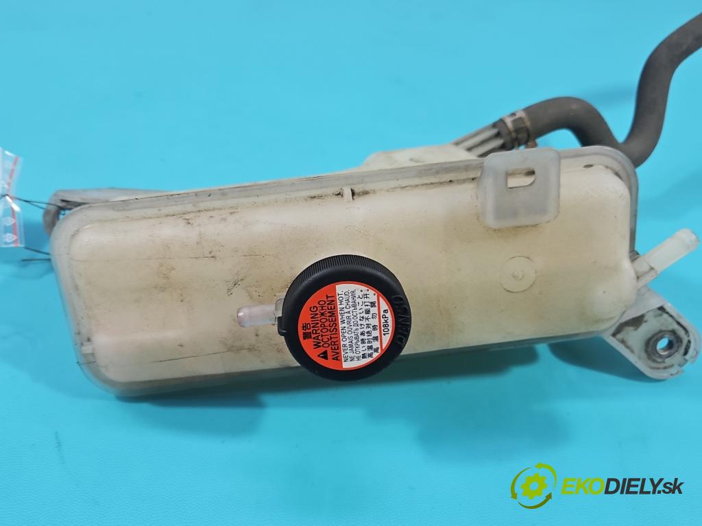 Lexus NX I 2014-2021 2.5 16V 155 HP automatic 114 kW 2494 cm3 5- Nádrž: kompenzačné: