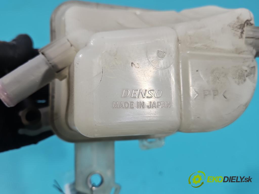 Lexus NX I 2014-2021 2.5 16V 155 HP automatic 114 kW 2494 cm3 5- Nádrž: kompenzačné: