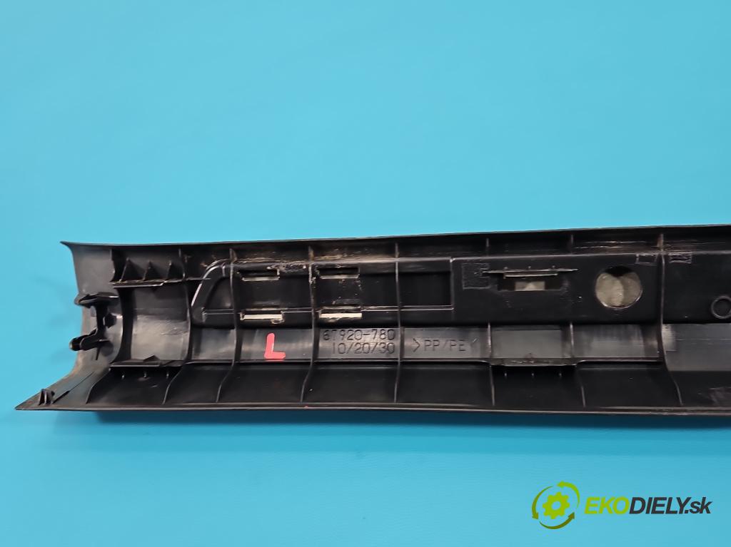 Lexus NX I 2014-2021 2.5 16V 155 HP automatic 114 kW 2494 cm3 5- lišta práh: ľavé 67920-780 (Lišta prahová)