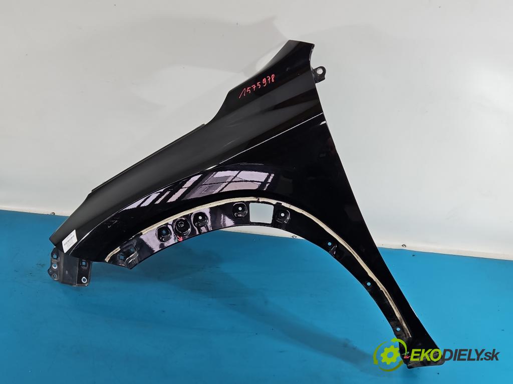 Lexus NX I 2014-2021 2.5 16V 155 hp automatic 114 kW 2494 cm3 5- blatnik přední levý  (Levý přední blatník)