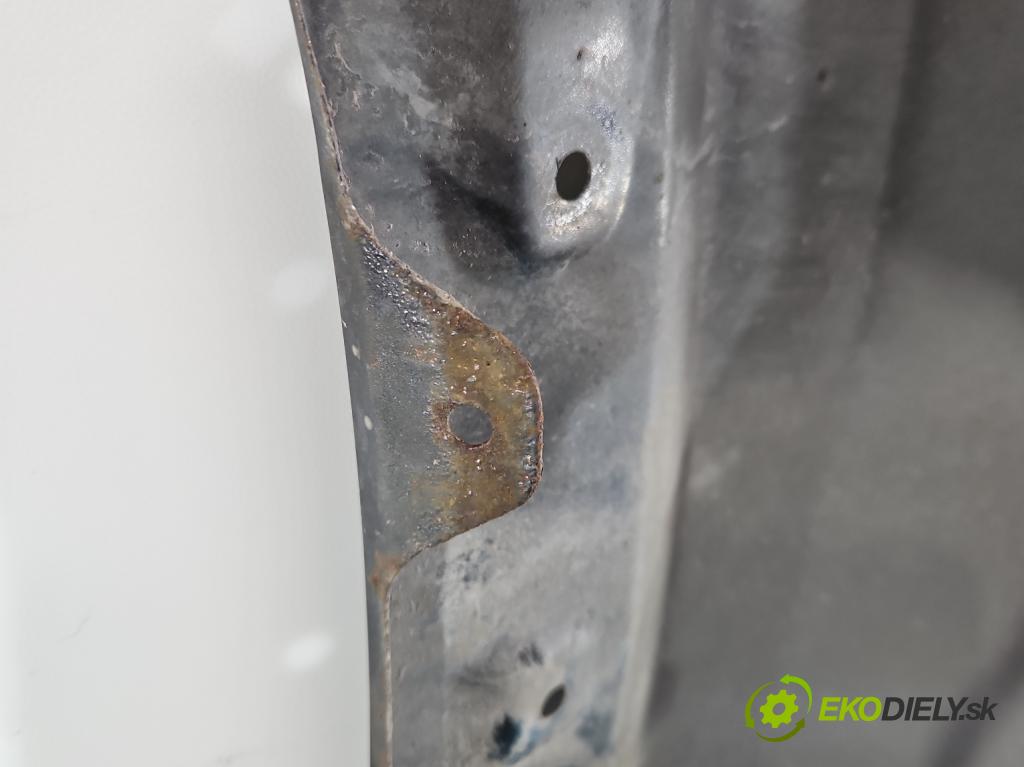 Lexus NX I 2014-2021 2.5 16V 155 HP automatic 114 kW 2494 cm3 5- blatník predné pravý  (Kľučka dverí ostatné)