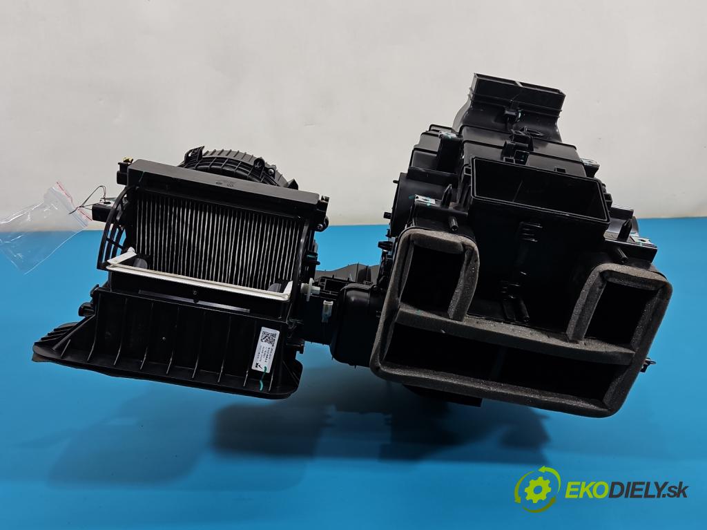 MG MG3  24- 1.5 16V 116 HP manual 85 kW 1495 cm3 5- obal 11783861