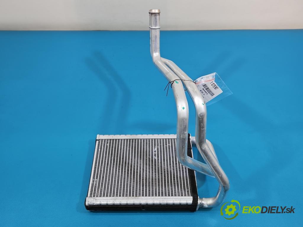 MG MG3  24- 1.5 16V 116 HP manual 85 kW 1495 cm3 5- radiator WQT136040 (Radiátor kúrenia)