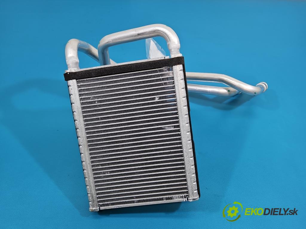 MG MG3  24- 1.5 16V 116 HP manual 85 kW 1495 cm3 5- radiator WQT136040 (Radiátor kúrenia)