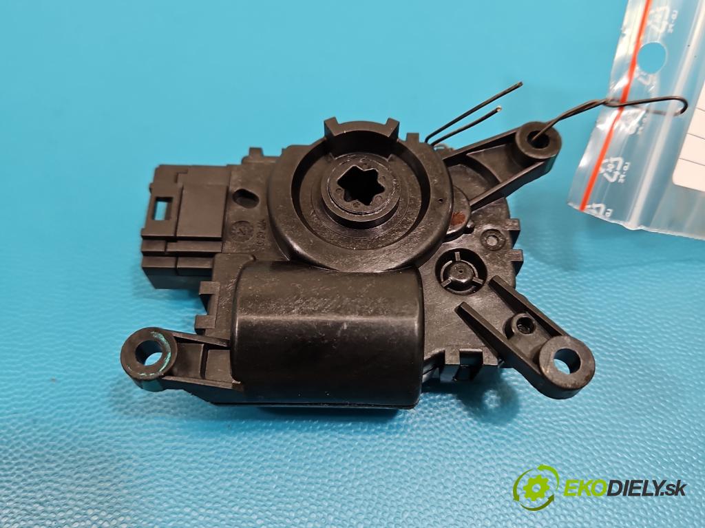 MG MG3  24- 1.5 16V 116 HP manual 85 kW 1495 cm3 5- motor: kúrenia 11361399