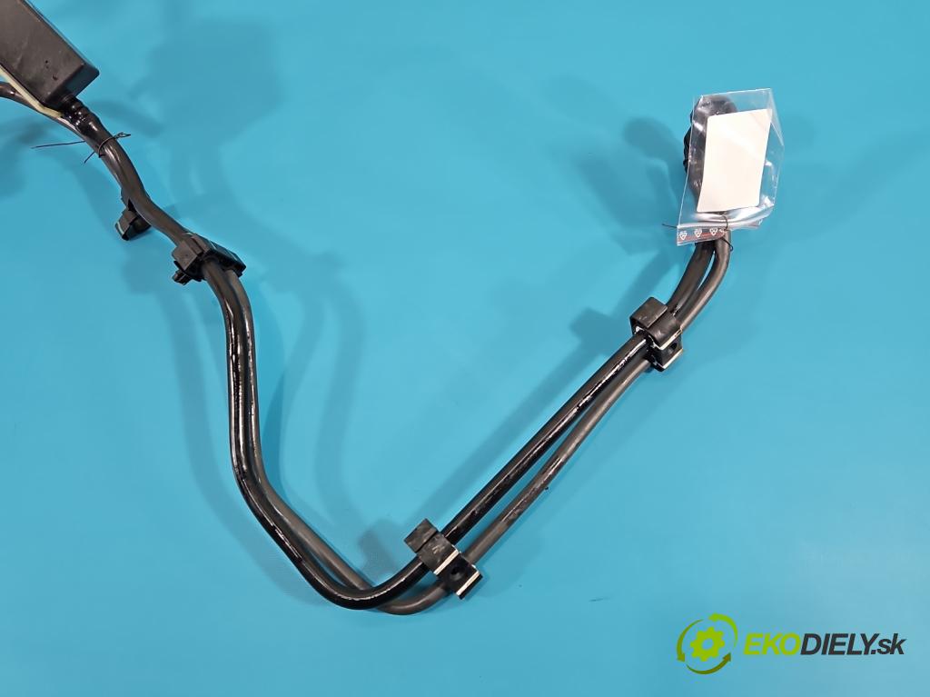 MG MG3  24- 1.5 16V 116 HP manual 85 kW 1495 cm3 5- rúrka palivovy