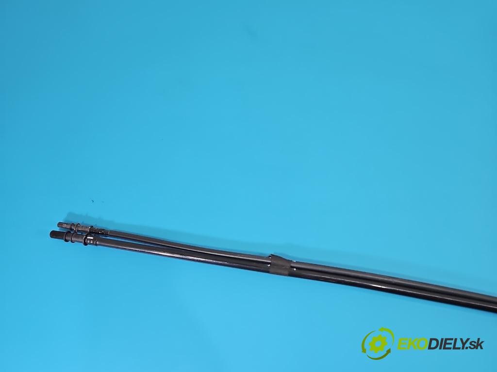 MG MG3  24- 1.5 16V 116 HP manual 85 kW 1495 cm3 5- rúrka palivovy 2408110440