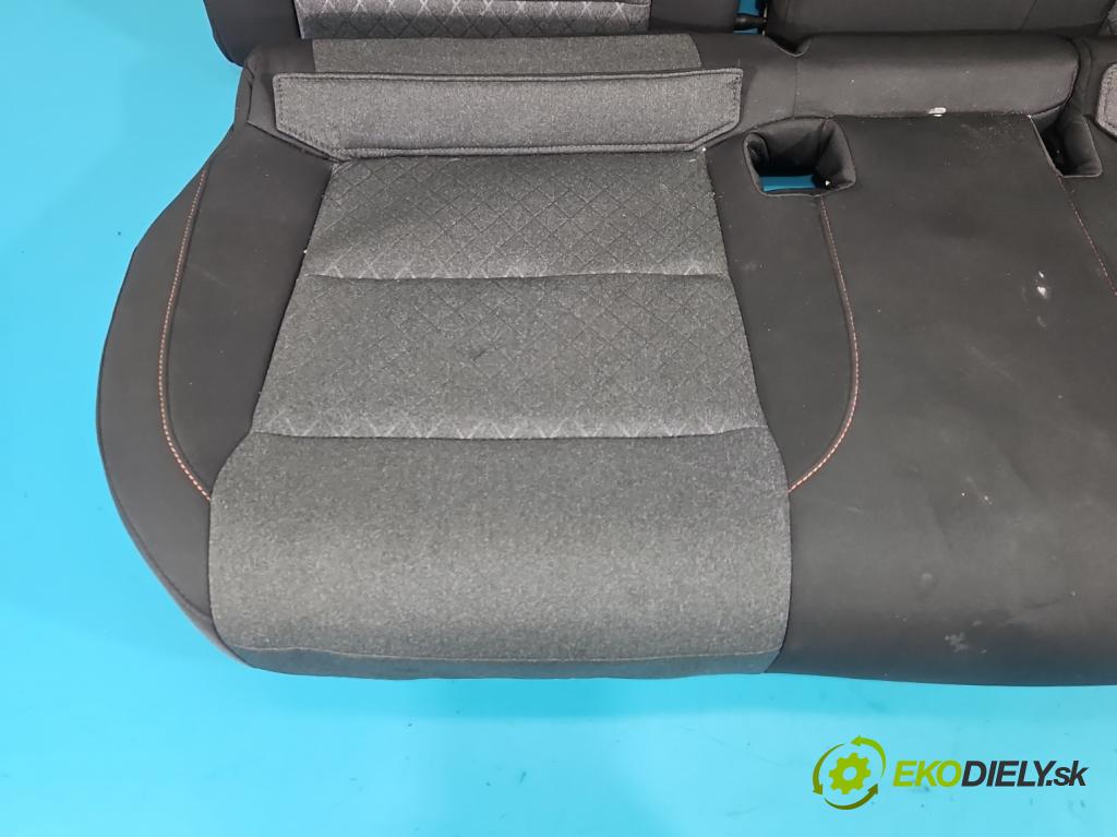 MG MG3  24- 1.5 16V 116 HP manual 85 kW 1495 cm3 5- Pohovka: zadné  (Sedadlo)