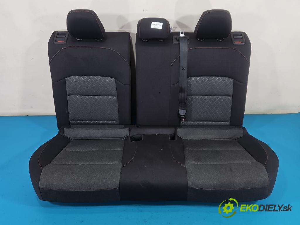 MG MG3  24- 1.5 16V 116 HP manual 85 kW 1495 cm3 5- Pohovka: zadné  (Sedadlo)