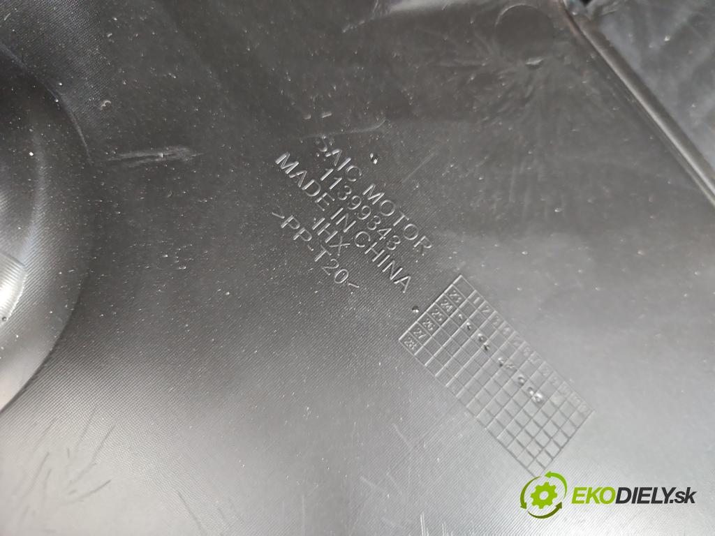 MG MG3  24- 1.5 16V 116 HP manual 85 kW 1495 cm3 5- kokpit,pristrojová doska rozdeľovacia