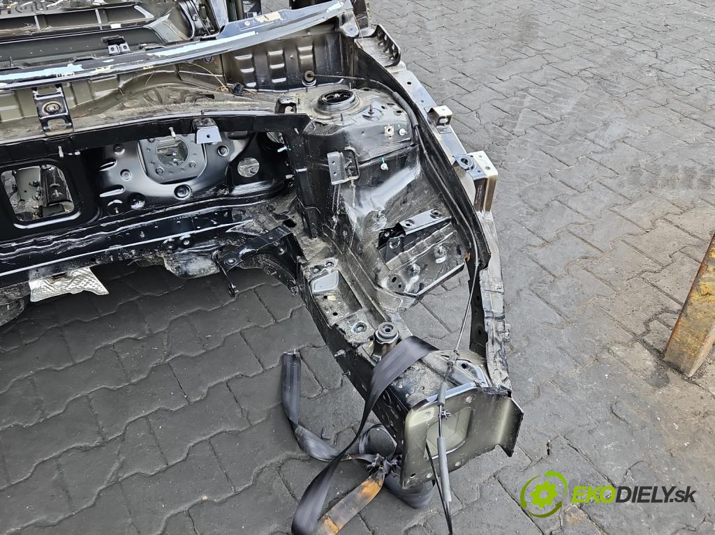 MG MG3 2024- 1.5 16V 116 HP manual 85 kW 1495 cm3 5- štvrťka ľavé