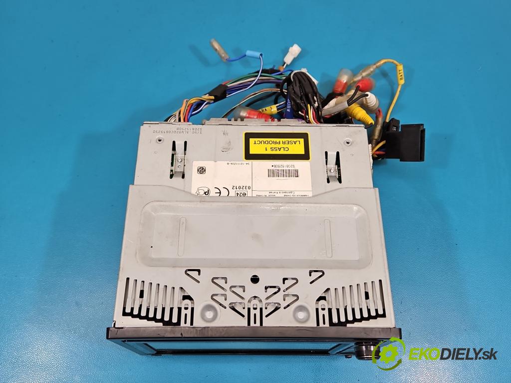 Volvo XC90 I 2002-2014 2.5 T 209KM automatic 154 kW 2521 cm3 5- Radio ALPINE INE-W920R