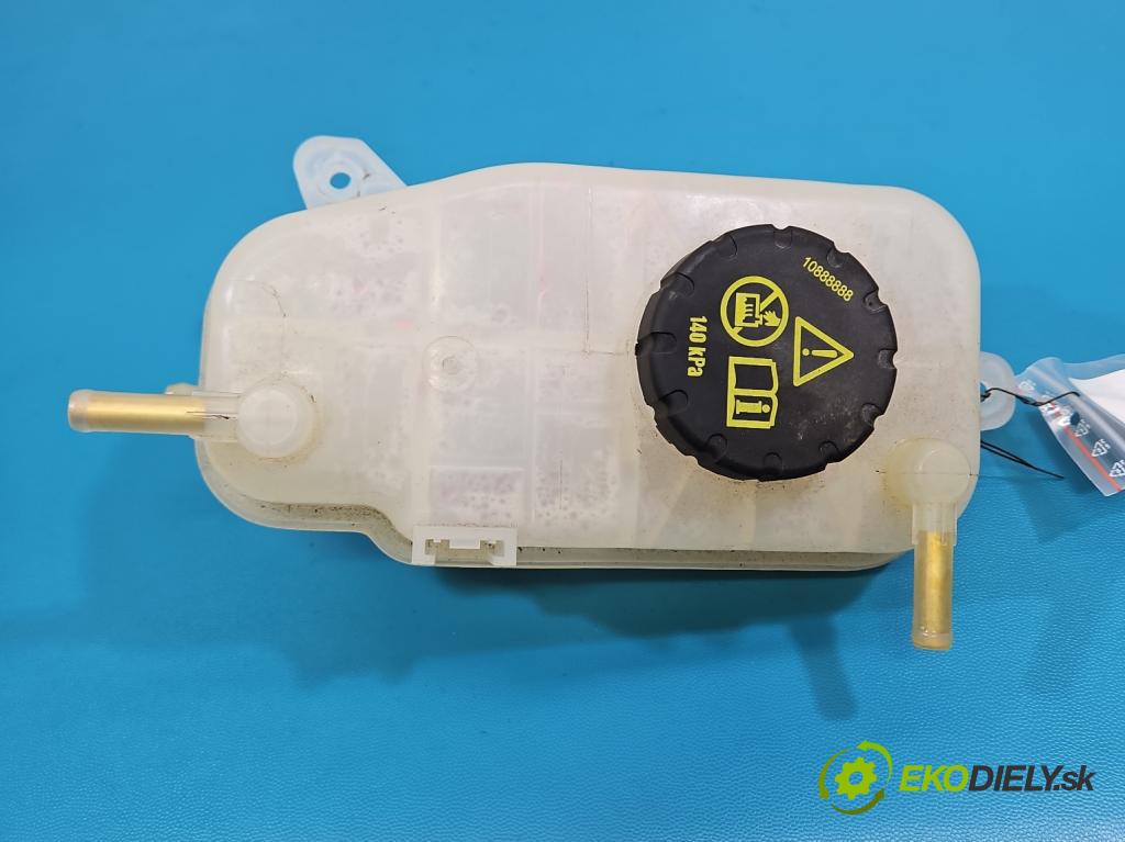 MG MG3  24- 1.5 16V 116 HP manual 85 kW 1495 cm3 5- Nádrž: kompenzačné: 544955268