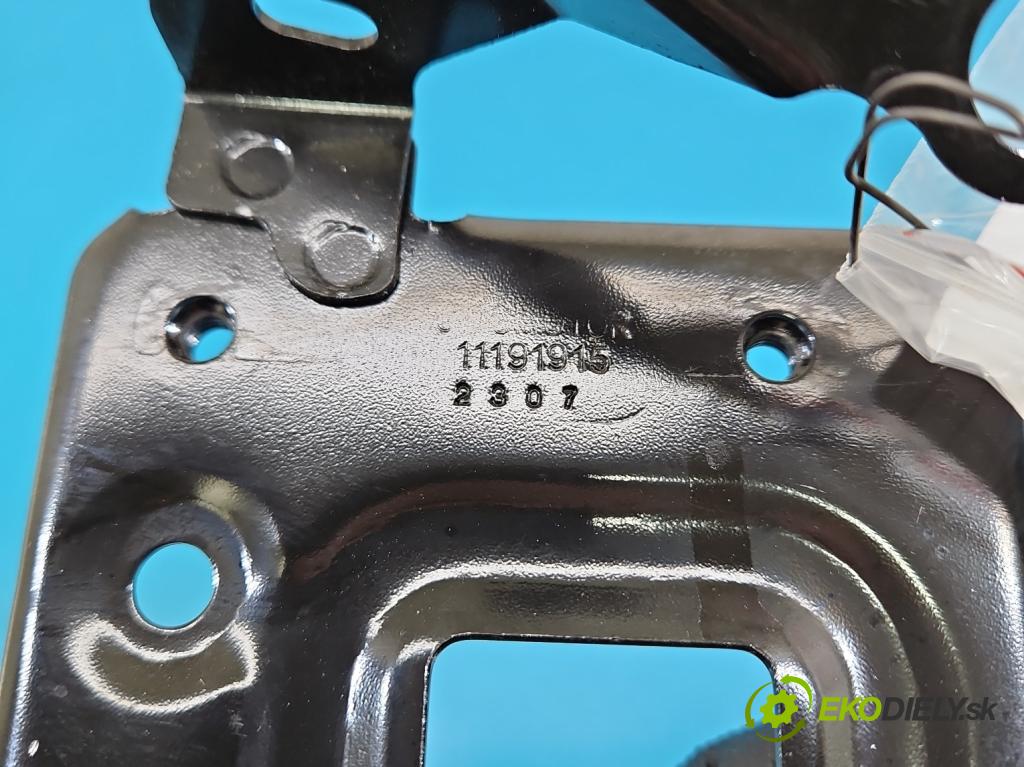 MG MG3  24- 1.5 16V 116 HP manual 85 kW 1495 cm3 5- Upevnenie: 11191915