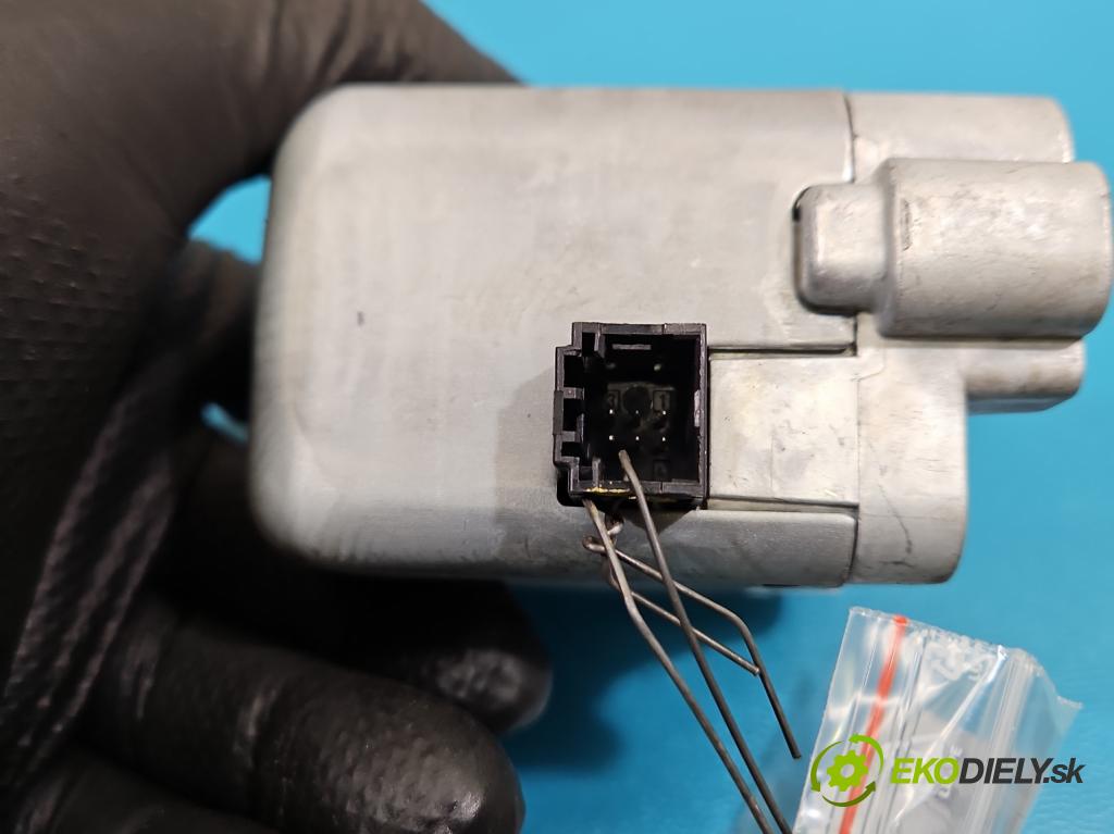 MG MG3  24- 1.5 16V 116 hp manual 85 kW 1495 cm3 5- Blokada: řízení: 1147073801 (Řízení ostatní)