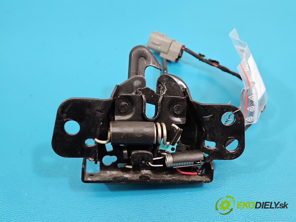 MG MG3  24- 1.5 16V 116 HP manual 85 kW 1495 cm3 5- zámok kapoty 11607124