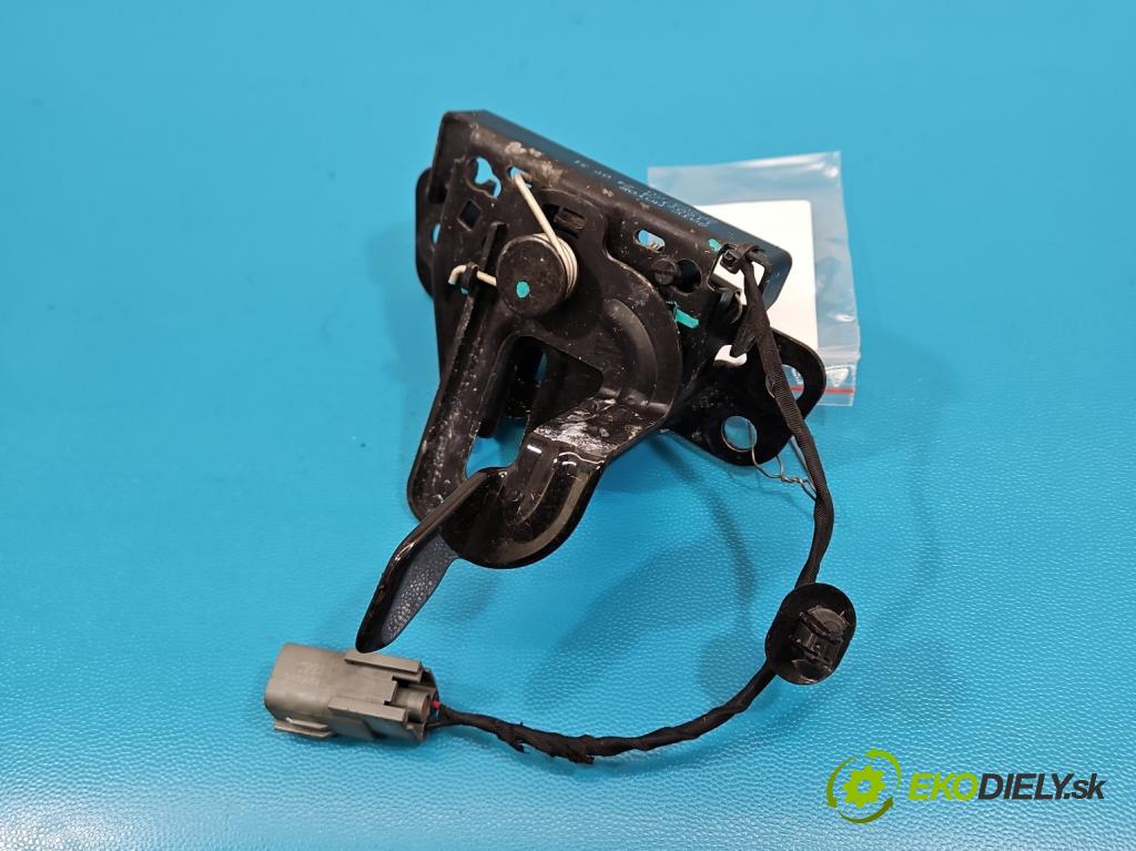 MG MG3  24- 1.5 16V 116 HP manual 85 kW 1495 cm3 5- zámok kapoty 11607124