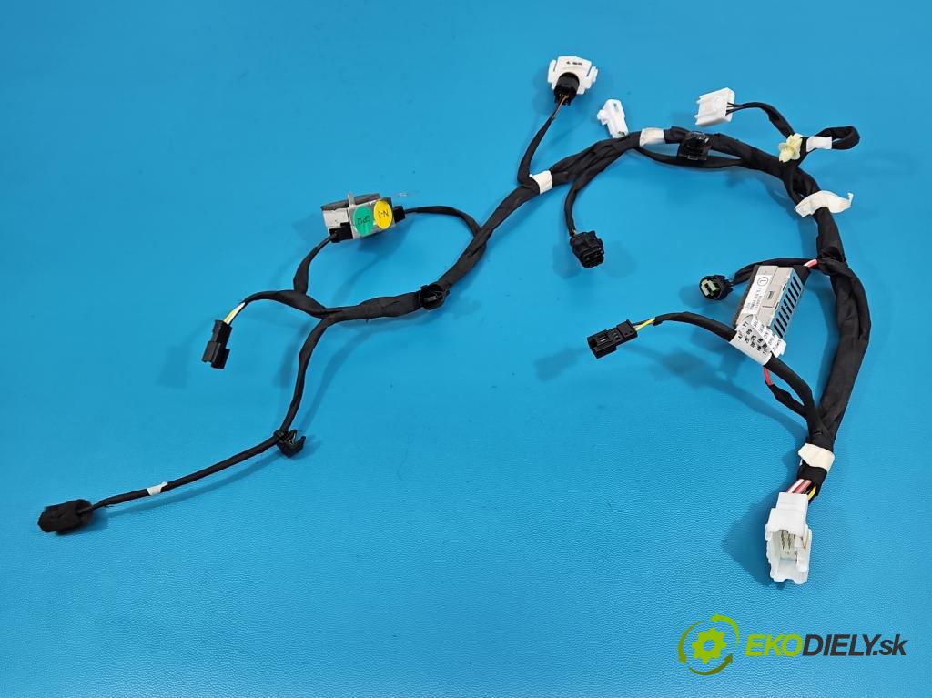 MG MG3  24- 1.5 16V 116 HP manual 85 kW 1495 cm3 5- Zväzok: kufrové dvere zadné 35851602