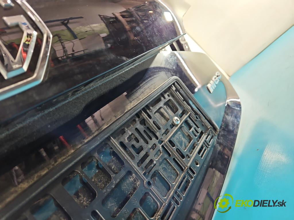 MG MG3  24- 1.5 16V 116 HP manual 85 kW 1495 cm3 5- zadna kufor  (Kapota zadná (kufor))