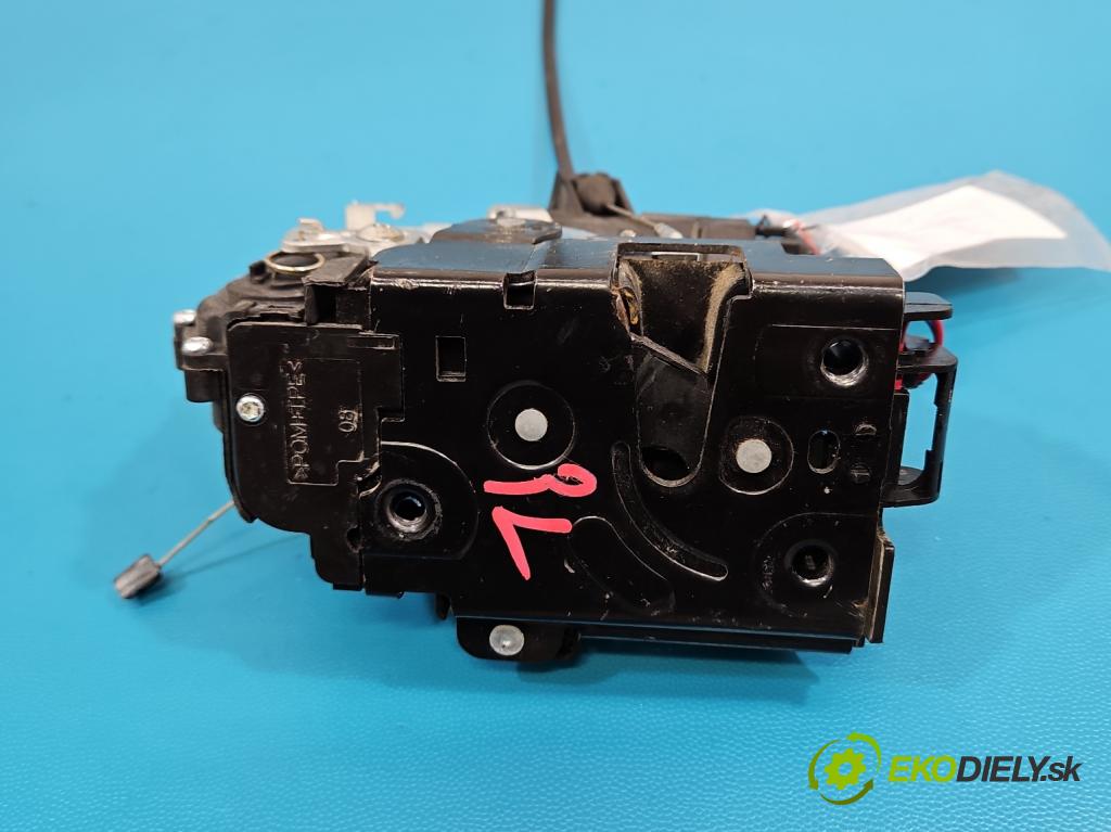 Vw Passat B5 1995-2005 1.9 tdi 131 HP manual 96 kW 1896 cm3 5- zámok predné ľavý