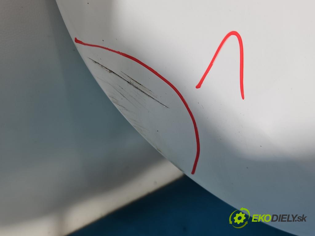 Opel Insignia A 2008-2017 2.0 cdti B20DTH: 170 HP automatic 125 kW 1956 cm3 5- zadna kufor  (Kapota zadná (kufor))