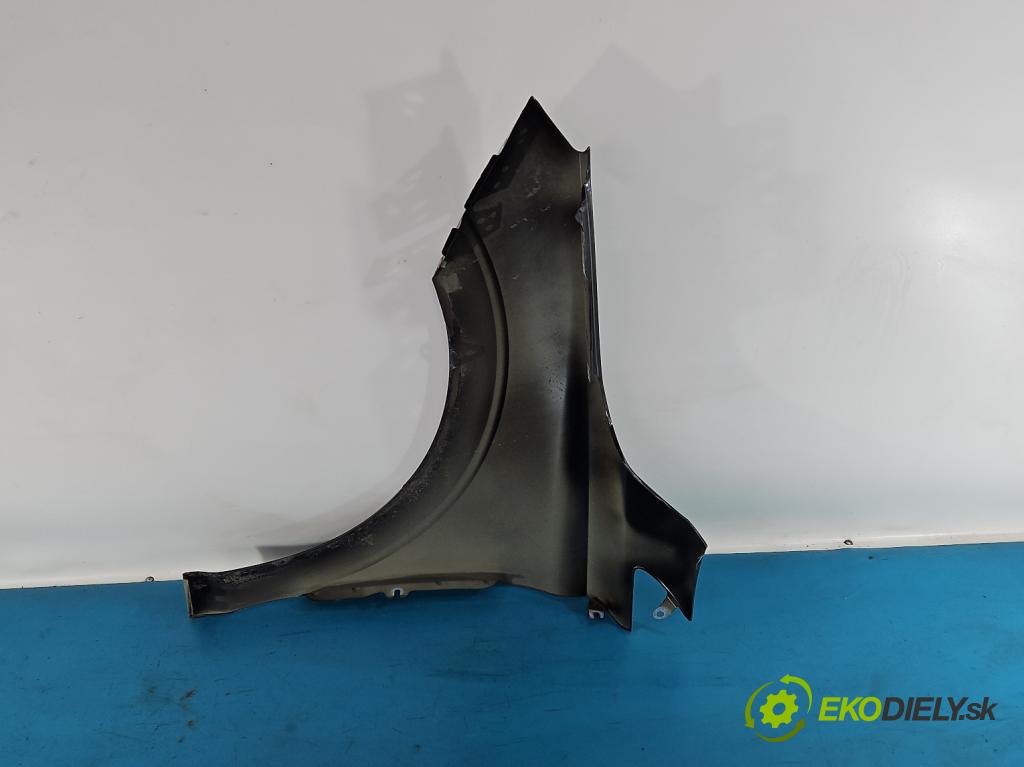 MG MG3  24- 1.5 16V 116 HP manual 85 kW 1495 cm3 5- blatník predné pravý  (Kľučka dverí ostatné)