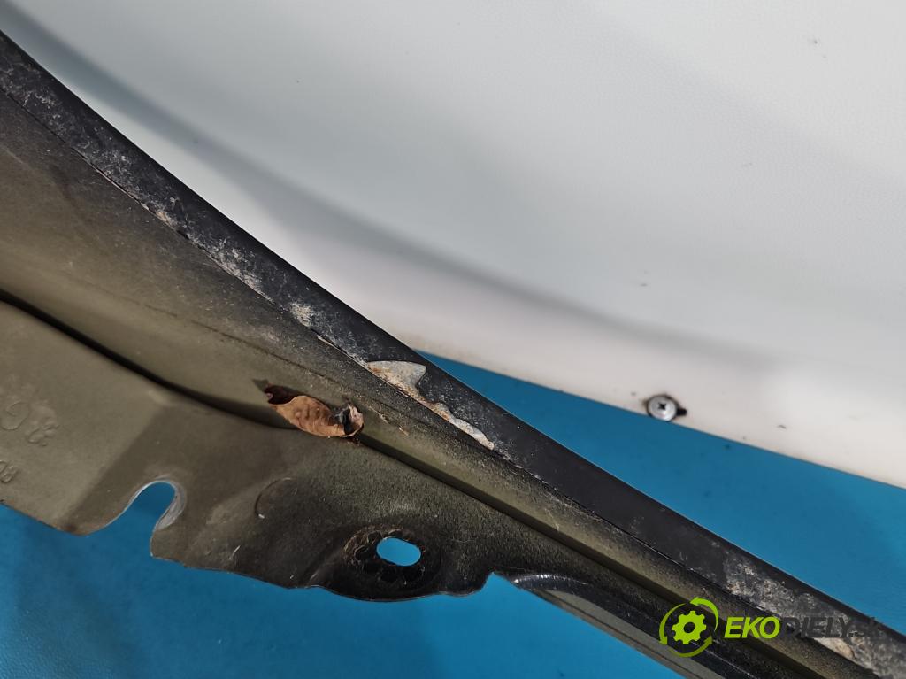 Peugeot 508 I 2010-2018 2.0 hdi 150 HP manual 110 kW 1997 cm3 5- blatník predné ľavý  (Blatník predný ľavý)