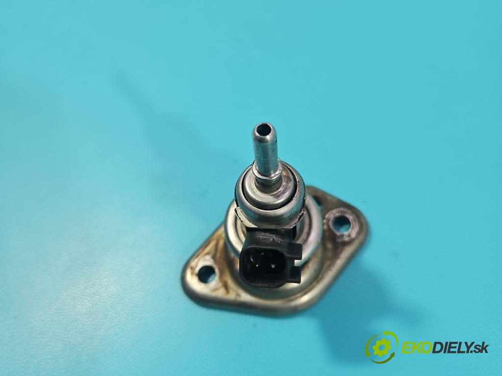 Opel Insignia A 2008-2017 2.0 cdti B20DTH 170 hp automatic 125 kW 1956 cm3 5- vstřikovač 55501991 (Vstřikovač paliva)