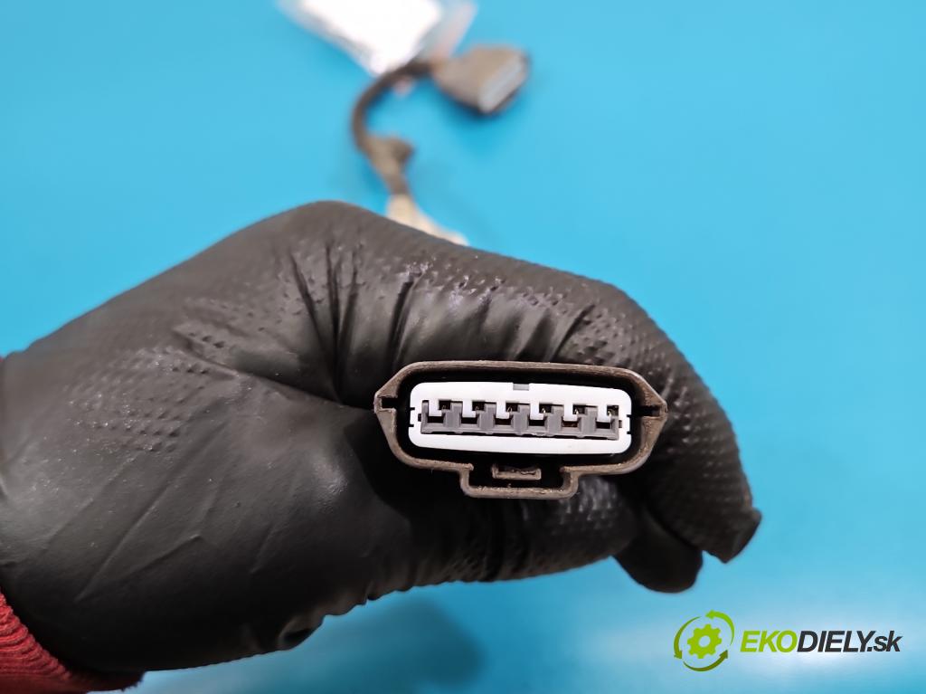 Renault Master III 2010-2024 2.3 dci 131 HP manual 96 kW 2299 cm3 5- Zväzok: ostatné 240544488R