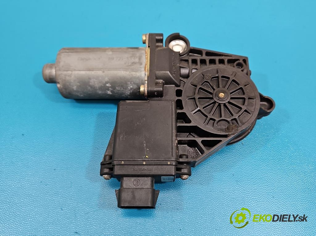 Toyota Avensis I T22 1997-2003 1.6 vvti 110 hp manual 81 kW 1598 cm3 5- mechanismus stahování přední levý 0130821753