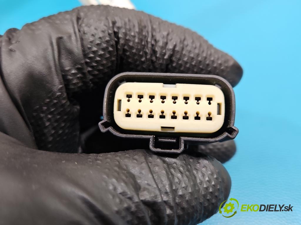 Ford Fusion USA 2012-2020 2.0 EcoBoost: 241KM automatic 177 kW 1999 cm3 4- zrkadlo ľavé FS73-17683-DC5FM6 (Kľučka dverí ostatné)