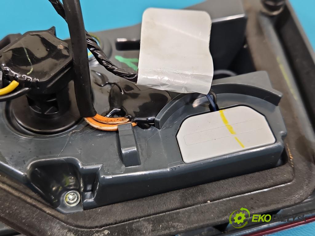 Ford Fusion USA 2012-2020 2.0 EcoBoost: 241KM automatic 177 kW 1999 cm3 4- svetlo / reflektor zadné ľavé HS73-13A603-BK (Kľučka dverí ostatné)