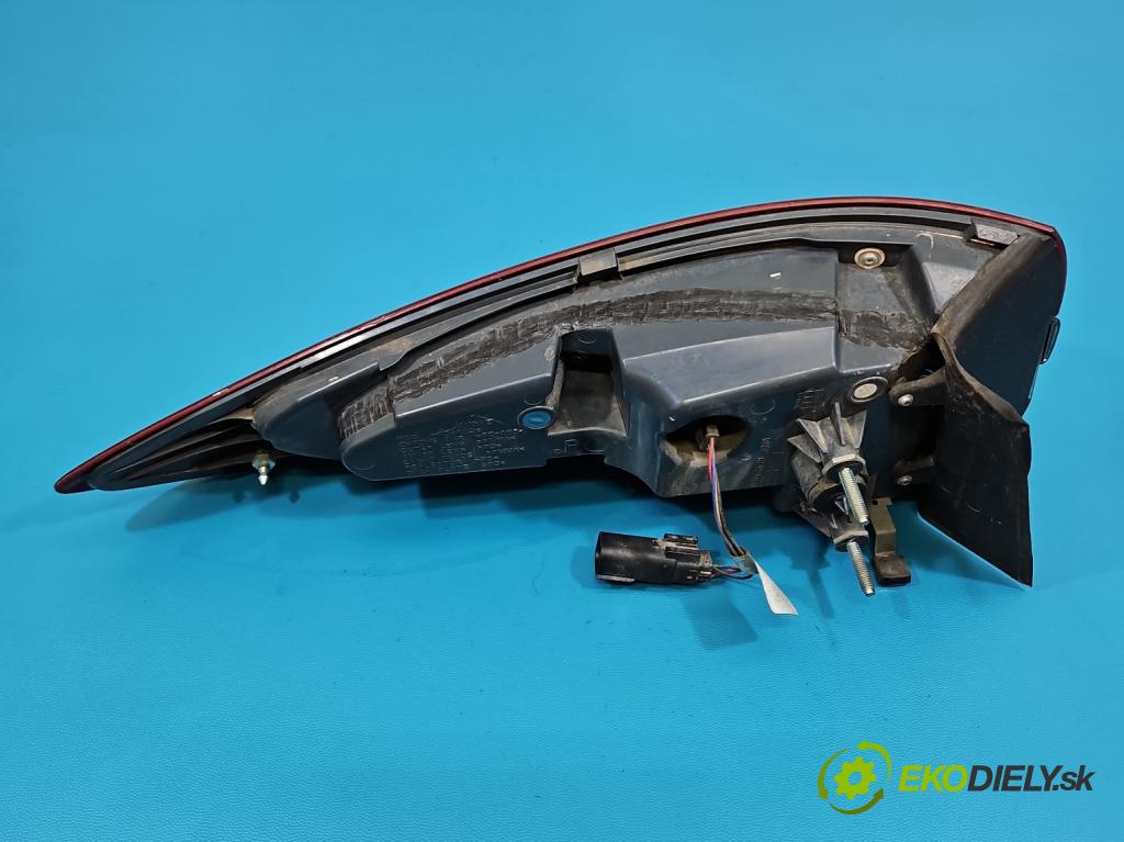 Ford Fusion USA 2012-2020 2.0 EcoBoost: 241KM automatic 177 kW 1999 cm3 4- světlo zadní pravé HS73-13404-AD (Klika dveří ostatní)