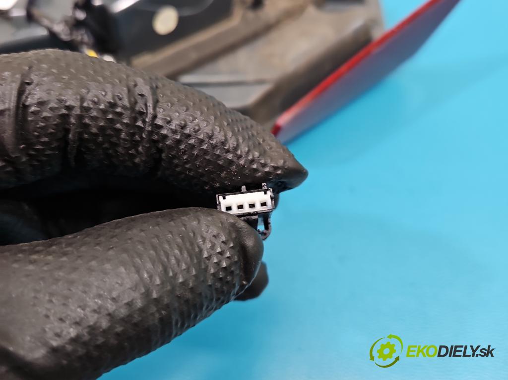 Ford Fusion USA 2012-2020 2.0 EcoBoost: 241KM automatic 177 kW 1999 cm3 4- světlo zadní pravé HS73-13A602-BK (Klika dveří ostatní)