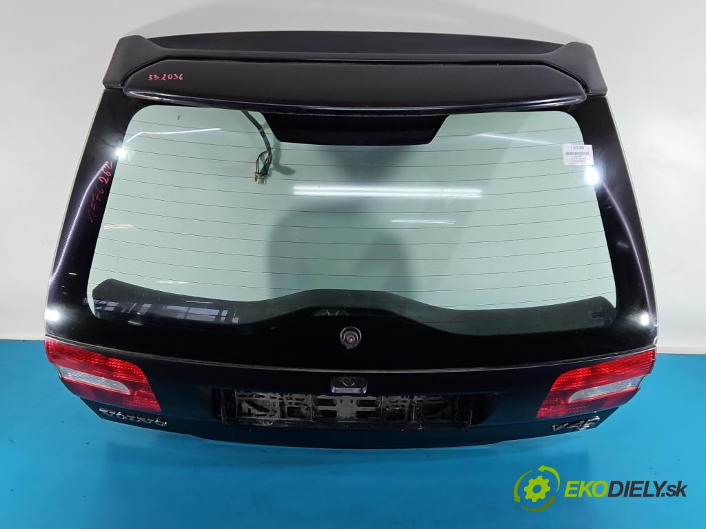 Volvo V40 I 1995-2004 1.8 16V 122 HP manual 90 kW 1783 cm3 5- zadna kufor  (Kapota zadná (kufor))