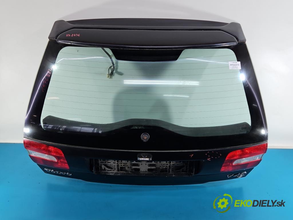 Volvo V40 I 1995-2004 1.8 16V 122 HP manual 90 kW 1783 cm3 5- zadna kufor  (Kapota zadná (kufor))