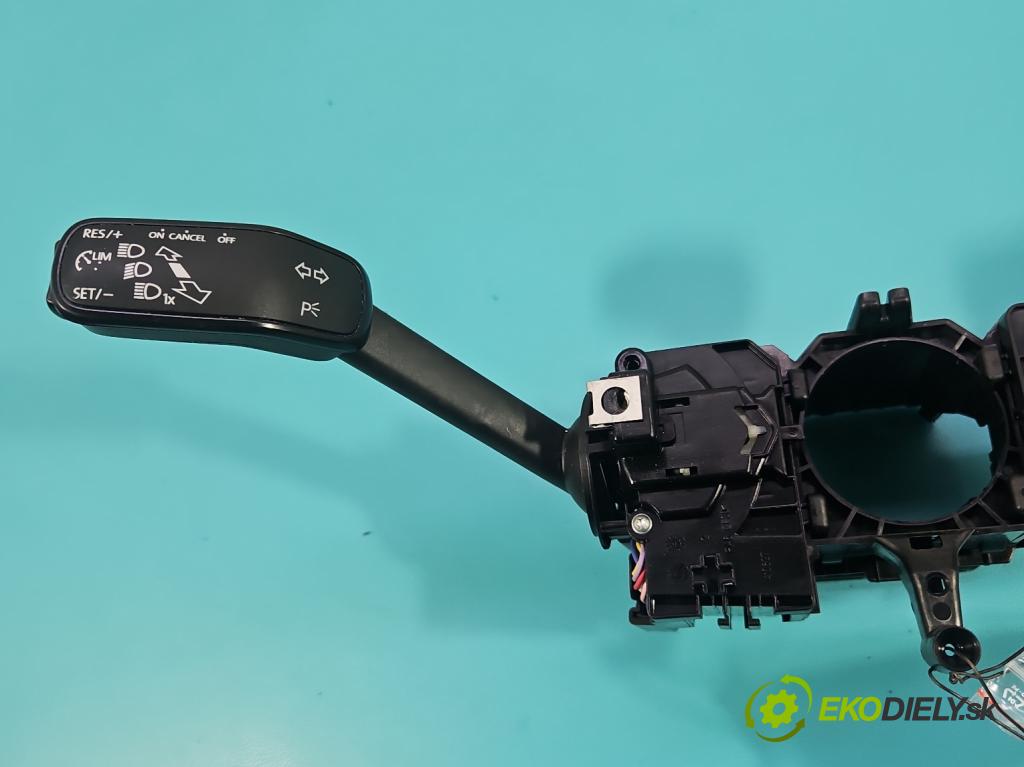 Skoda Fabia III 2014- 2021 1.0 TSI 95 HP manual 70 kW 999 cm3 5- prepínač komplex: 2Q0953521AE (Prepínacie páčky pod volantom)