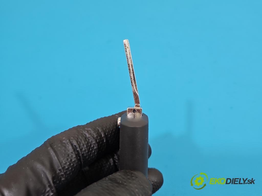 Skoda Fabia III 2014- 2021 1.0 TSI 95 HP manual 70 kW 999 cm3 5- Spínačka  (Spínacia skrinka)