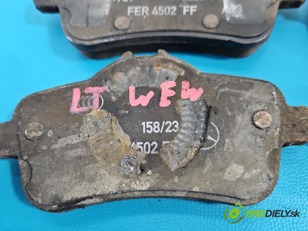 Mercedes GL II X166 2012-2015 4.7 V8 278928 340KM: automatic 250 kW 4663 cm3 5- Štíty: brzdové zadné A1664230700