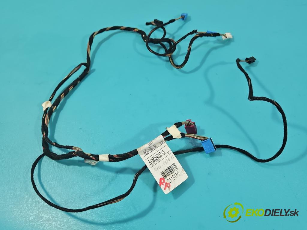 Mercedes GL II X166 2012-2015 4.7 V8 278928 340KM: automatic 250 kW 4663 cm3 5- Zväzok: dvere predné pravých A1665403713