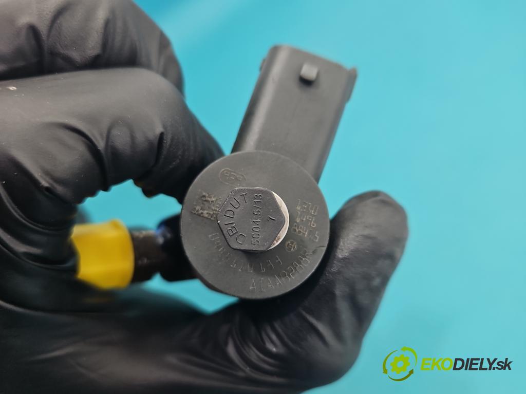 Opel Corsa D 2006-2014 1.3 cdti 75 HP manual 55 kW 1248 cm3 3- vstrek 0445110183 (Vstrekovač paliva)