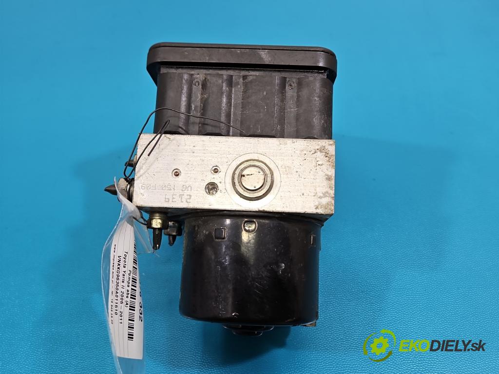 Toyota Yaris II 2005-2011 1.0 vvti 69KM manual 51 kW 998 cm3 5- čerpadlo abs 89541-0D030 (Pumpa ABS)