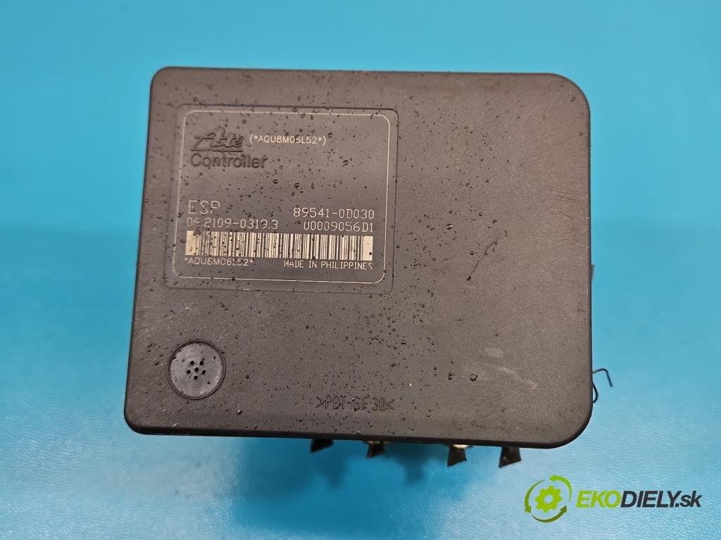 Toyota Yaris II 2005-2011 1.0 vvti 69KM manual 51 kW 998 cm3 5- čerpadlo abs 89541-0D030 (Pumpa ABS)