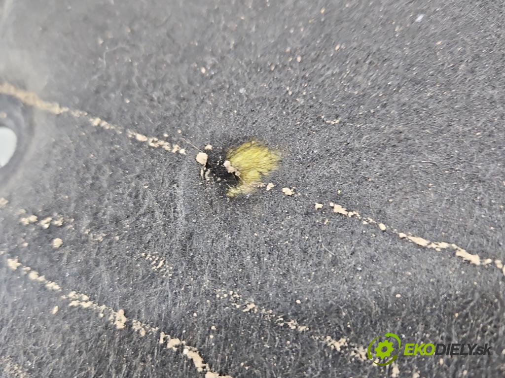 Toyota Yaris II 2005-2011 1.0 vvti 69KM manual 51 kW 998 cm3 5- Zvuková izolácia kapoty 53341-0D030-00