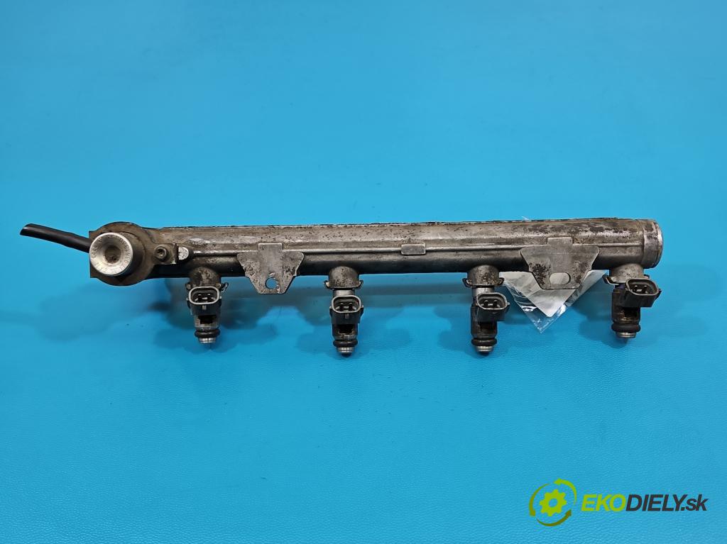 Seat Leon I 1999-2005 1.6 16V 105 HP manual 77 kW 1598 cm3 5- vstrek IWP123 (Vstrekovač paliva)