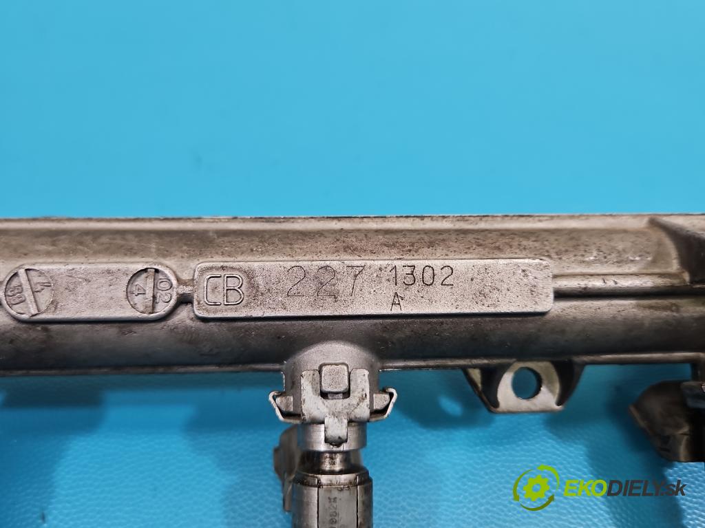 Seat Leon I 1999-2005 1.6 16V 105 HP manual 77 kW 1598 cm3 5- vstrek IWP123 (Vstrekovač paliva)